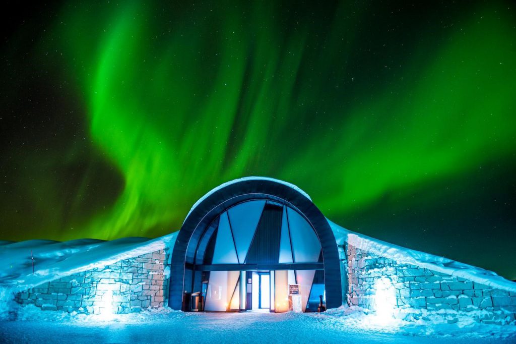 tak wygląda Ice Hotel w Szwecji